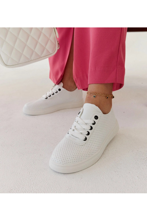 Baskets blanches en cuir écologique...