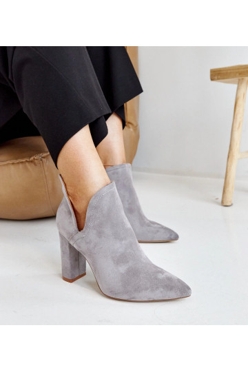 Bottines à talons...