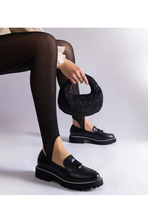 Mocassins en simili cuir noir décorés... Mocassins en simili cuir noir décorés...