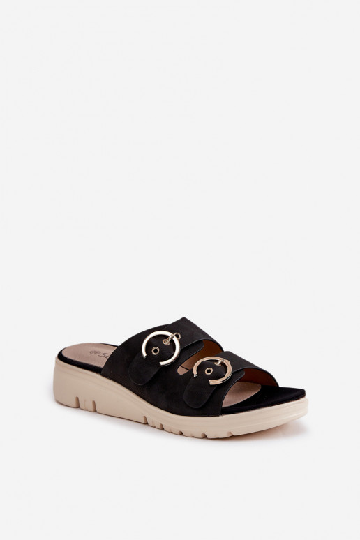  Pantoufles pour femmes Sur un coin avec boucles couleur noire Hellexia