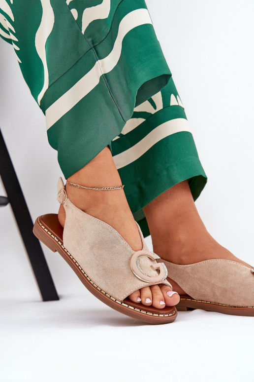 Sandales plates avec des ornements beige Haliones