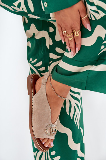Sandales pour femmes avec ornements et talons larges en simili daim couleur sable Ralisses 2