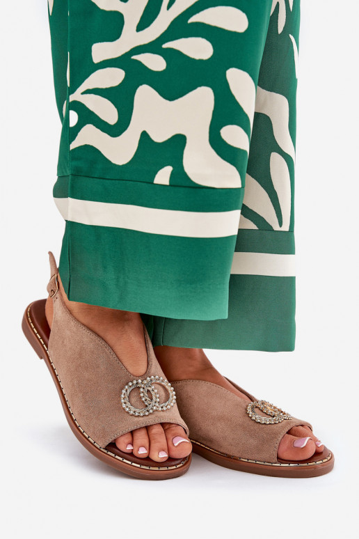 Sandales pour femmes avec des ornements avec des talons larges en daim écologiqueoÀe beige Ralisses