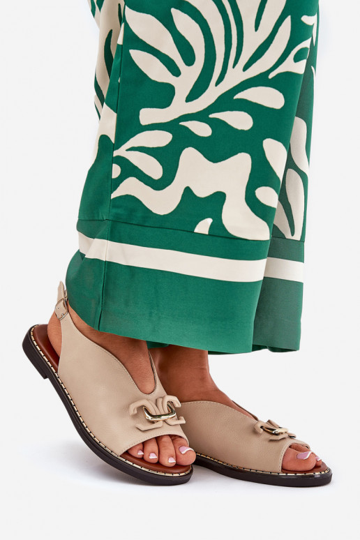 des sandales avec des talons larges avec des ornements en cuir écologique beige Tillireta