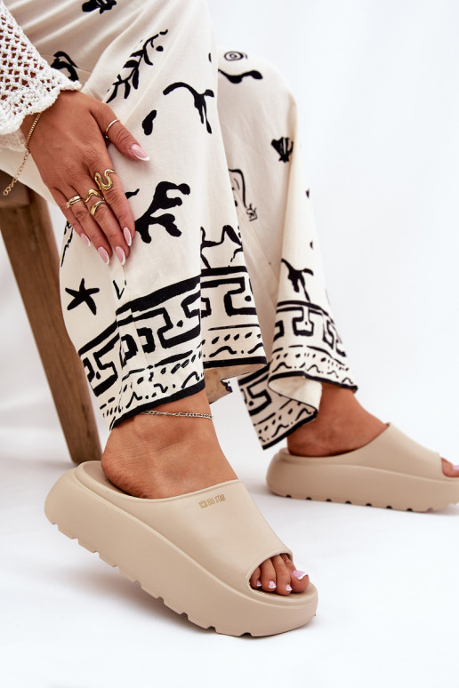 Pantoufles légères Pantoufles pour femmes avec une plateforme Big Star RR274A569 beige