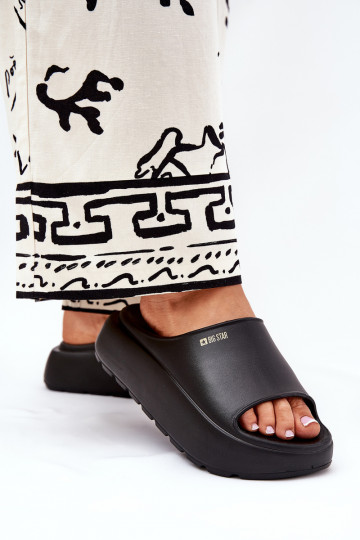 Chaussons légers pour femme avec plateforme Big Star RR274A567 couleur noire 2