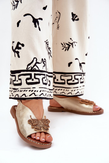 Sandales pour femmes avec des talons larges avec des ornements couleur dorée Setorina 2