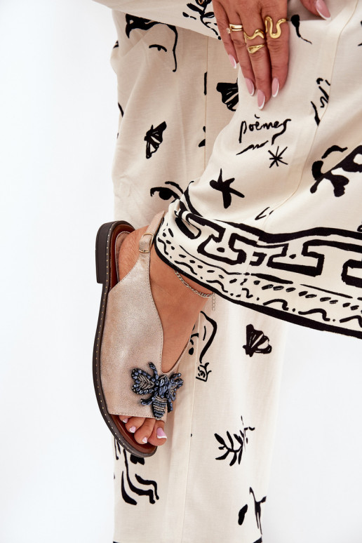 avec éclat Sandales pour femmes avec des ornements isocèle couleur or rose Russona avec éclat Sandales pour femmes avec des ornements isocèle couleur or rose Russona