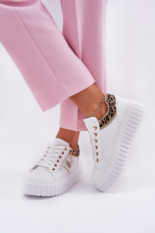 baskets Féminin avec une plateforme en cuir écologique avec des motifs en fourrure de léopard couleur blanche Velionna baskets Féminin avec une plateforme en cuir écologique avec des motifs en fourrure de léopard couleur blanche Velionna