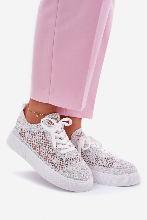 avec des éléments ajourés Baskets Féminin avec une plateforme couleur blanche Aranelith avec des éléments ajourés Baskets Féminin avec une plateforme couleur blanche Aranelith