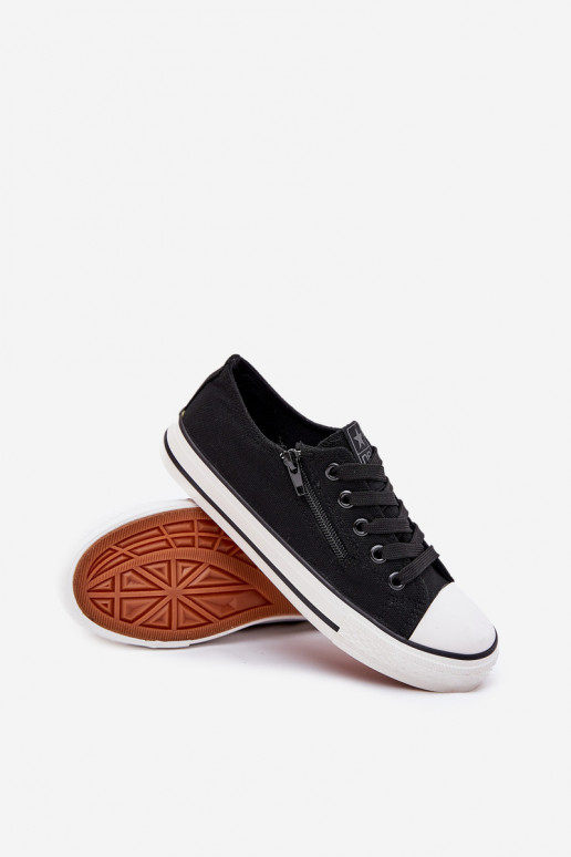 Puéril baskets à semelle plate avec des lacets couleur noire Il fautrgo Puéril baskets à semelle plate avec des lacets couleur noire Il fautrgo