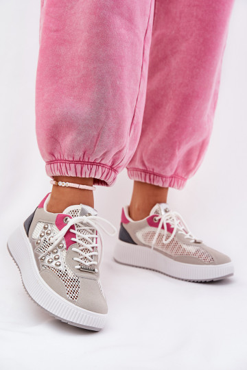 Bottines sportives Femmes avec filet et spikes couleur grise Ogalda 2