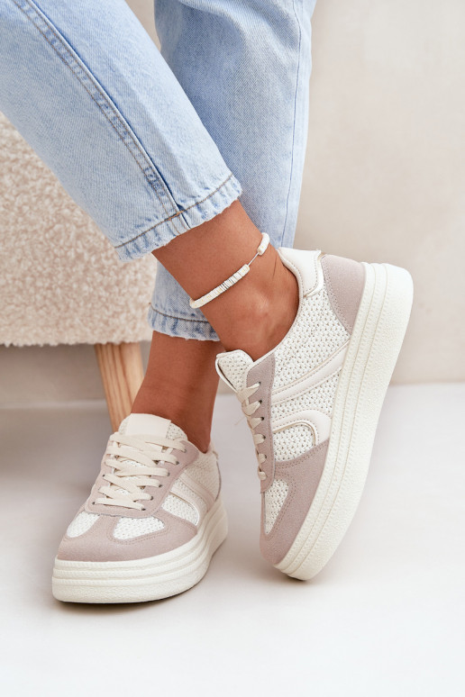 Chaussures modèle baskets Féminin avec une plateforme beige Lesida Chaussures modèle baskets Féminin avec une plateforme beige Lesida