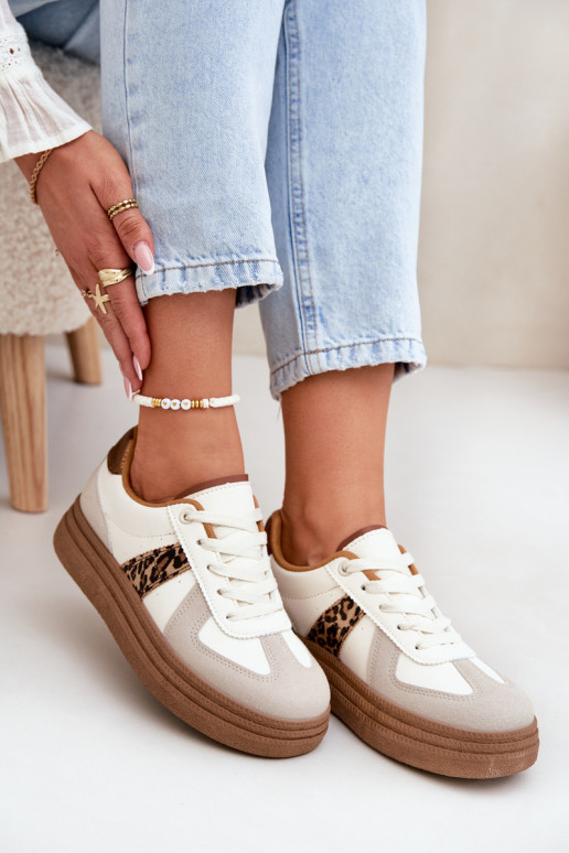 Féminin Chaussures modèle baskets avec une plateforme avec des motifs en fourrure de léopard beige Lincidi Féminin Chaussures modèle baskets avec une plateforme avec des motifs en fourrure de léopard beige Lincidi