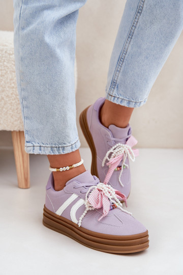 Chaussures modèle baskets Féminin avec une plateforme avec de beaux détails Couleur violette Vinness 2