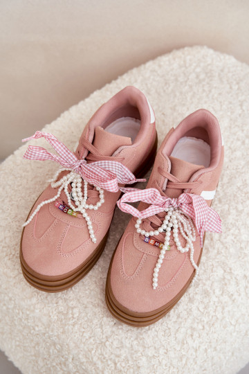 Baskets modèle batai femme avec plateforme et détails élégants couleur rose Vinness
