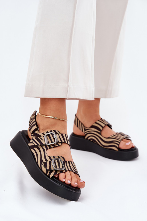 Sandales pour femmes avec une plateforme I Koturnie avec boucles Zebra beige-couleur noire Genorre Sandales pour femmes avec une plateforme I Koturnie avec boucles Zebra beige-couleur noire Genorre