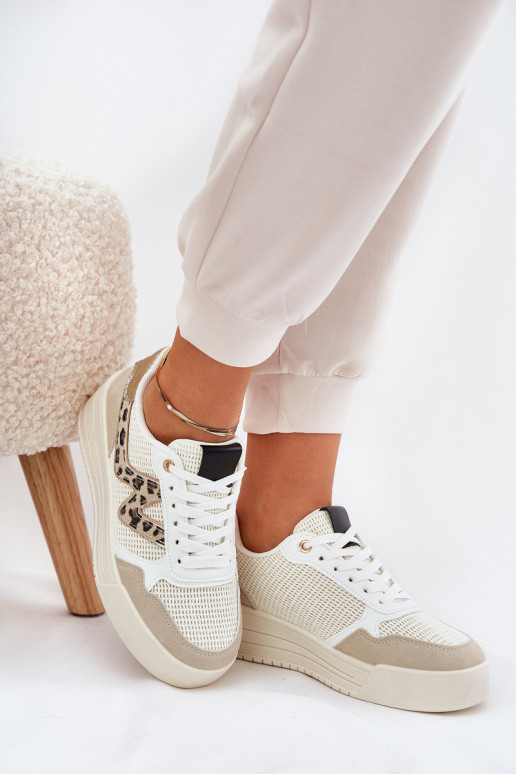 baskets Féminin avec une plateforme avec des motifs en fourrure de léopard beige Lorori