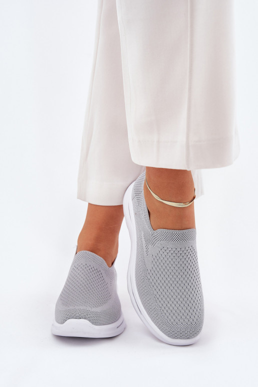 Féminin Baskets  Un modèle convaincant couleur grise Adiora