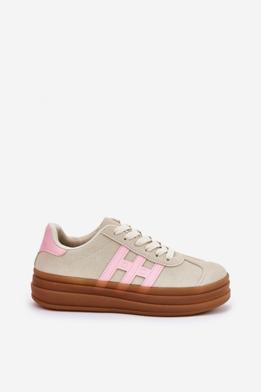 Chaussures modèle baskets Féminin avec une plateforme beige Syliyana Chaussures modèle baskets Féminin avec une plateforme beige Syliyana